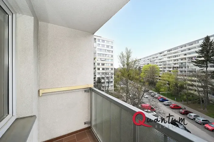 Pronájem bytu 2+kk, Praha - Prosek, Jablonecká, 55 m2
