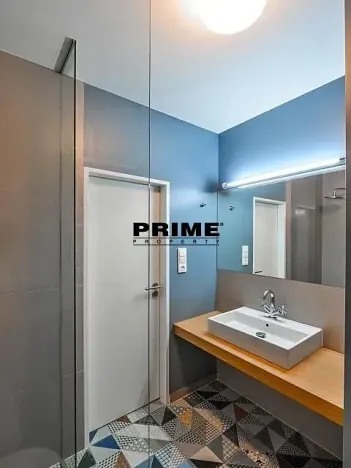 Pronájem bytu 1+kk, Praha - Vinohrady, Lucemburská, 30 m2