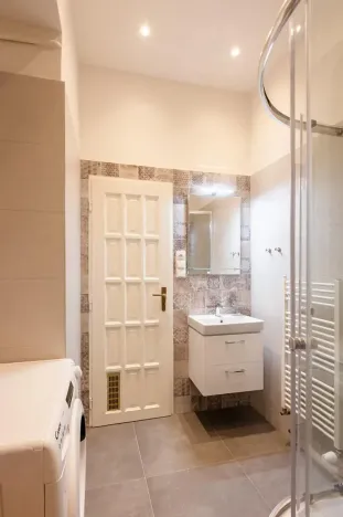 Pronájem bytu 2+kk, Praha - Vršovice, Finská, 45 m2