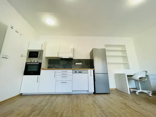 Pronájem bytu 2+kk, Jihlava, Farní, 42 m2
