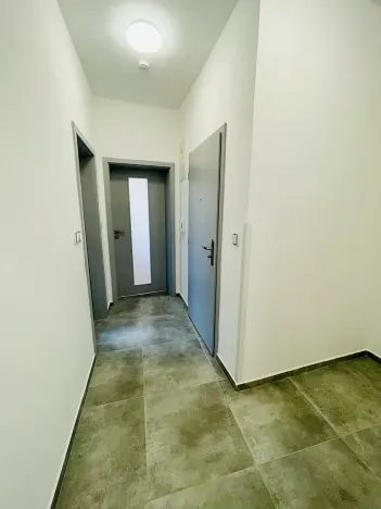Pronájem bytu 2+kk, Jihlava, Farní, 42 m2