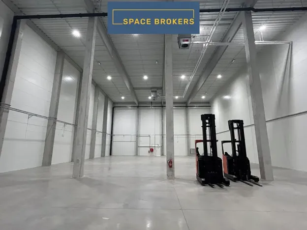 Pronájem skladu, Zdice, 990 m2