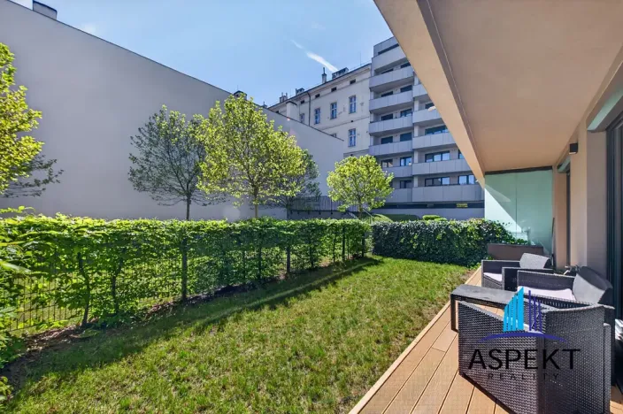 Pronájem bytu 2+kk, Praha - Holešovice, Dělnická, 52 m2