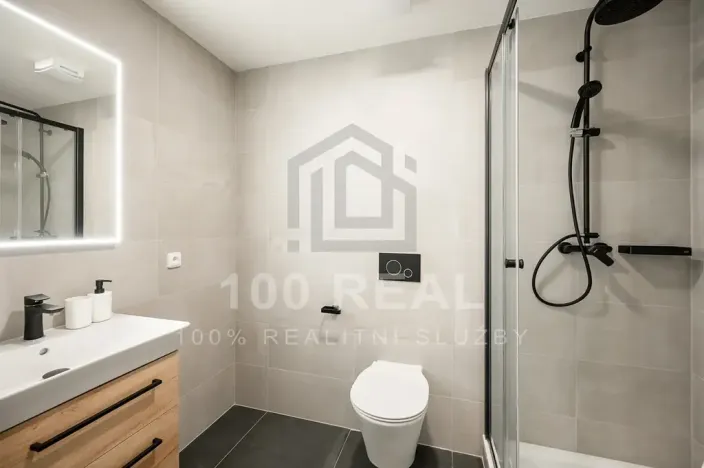 Pronájem bytu 1+kk, Hradec Králové, Průmyslová, 26 m2