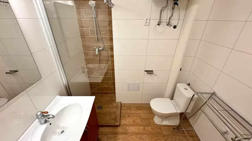 Pronájem bytu 1+kk, Brno, Venhudova, 22 m2