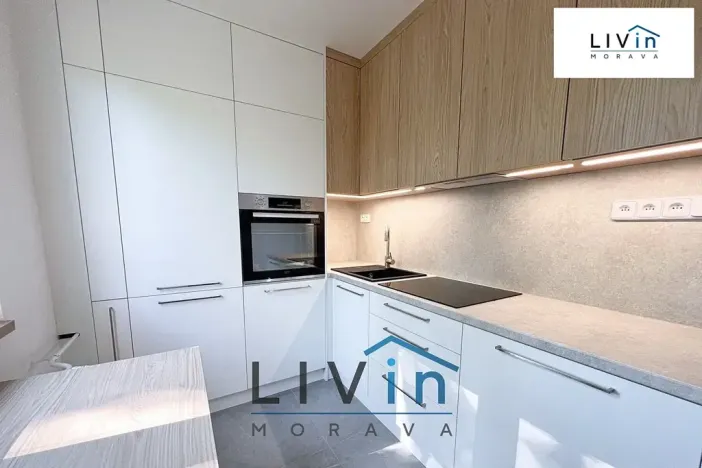 Pronájem bytu 3+1, Olomouc, Karafiátová, 73 m2