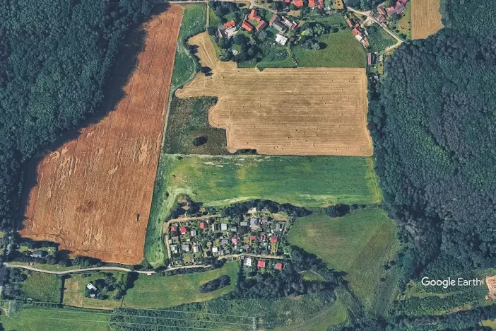 Prodej pole, Lešany, 19116 m2