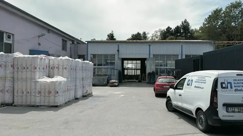 Prodej výrobních prostor, Napajedla, 4500 m2