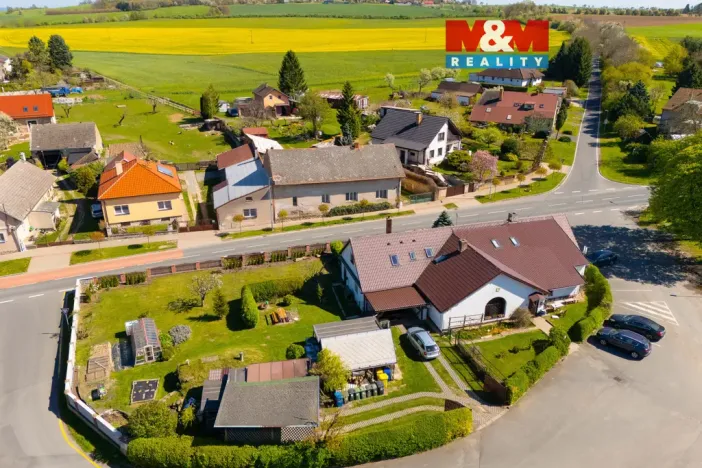 Prodej restaurace, Suchdol, 390 m2