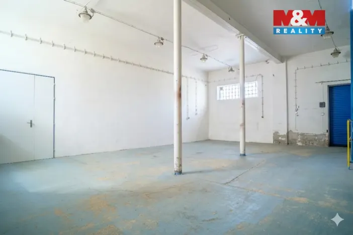 Prodej obchodního prostoru, Kadaň, Polní, 1200 m2