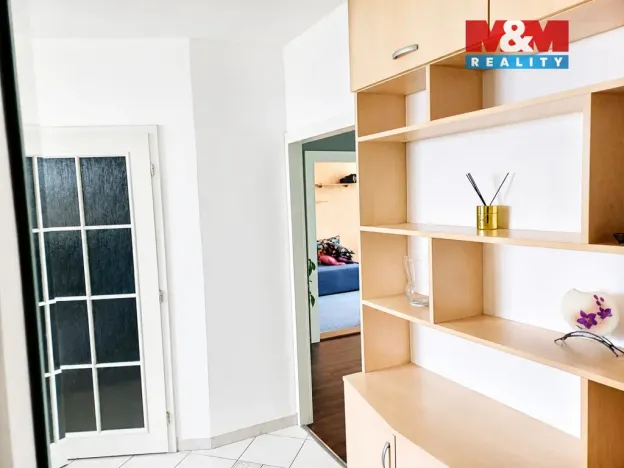 Pronájem bytu 3+1, Praha - Libuš, V rohu, 82 m2