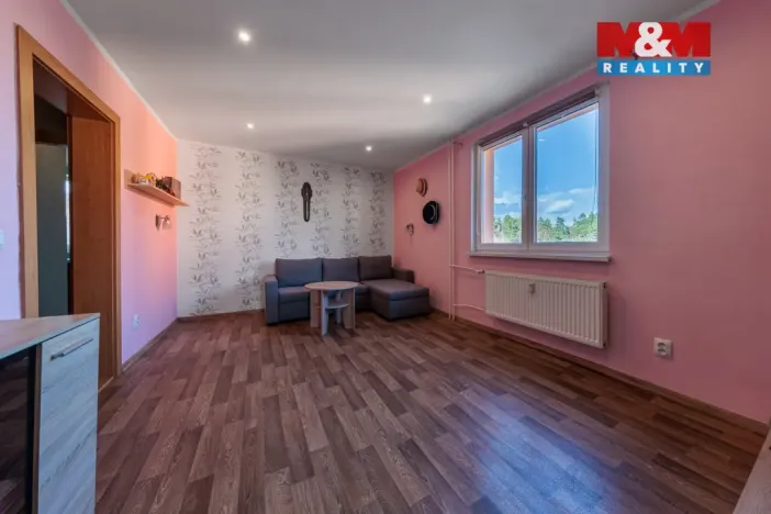Prodej bytu 3+1, Habartov, Karla Čapka, 55 m2