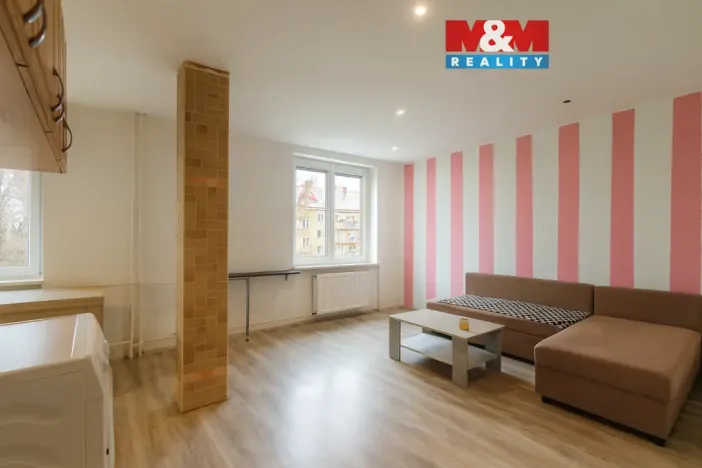 Prodej bytu 2+kk, Bukovany, 57 m2