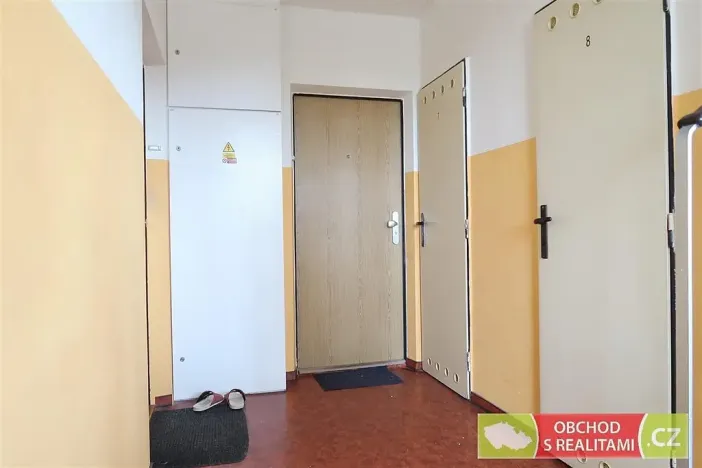 Pronájem bytu 2+kk, Praha, Ctěnická, 39 m2