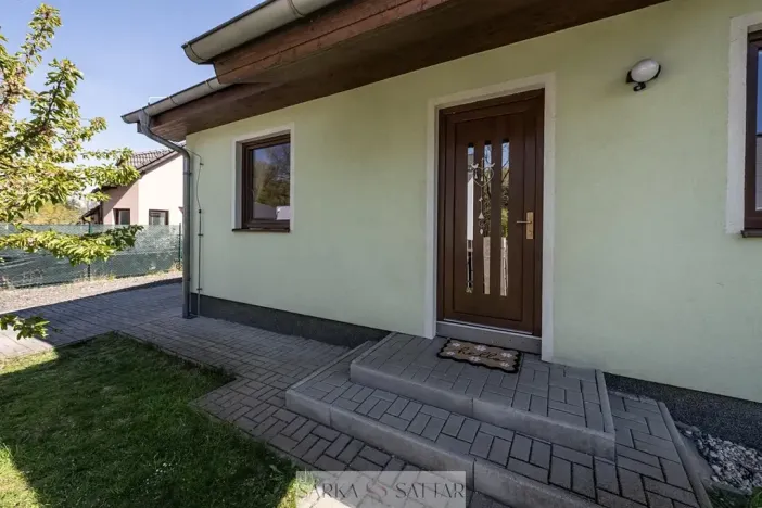 Prodej rodinného domu, Jesenice, Ostružinová, 119 m2