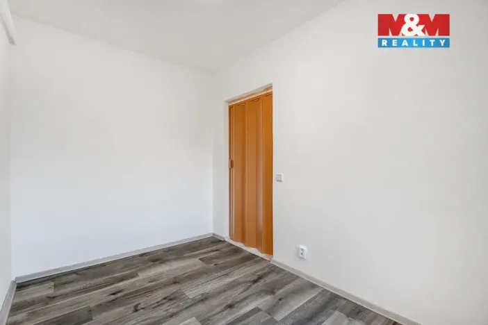 Pronájem bytu 2+1, Liberec, Holubova, 42 m2