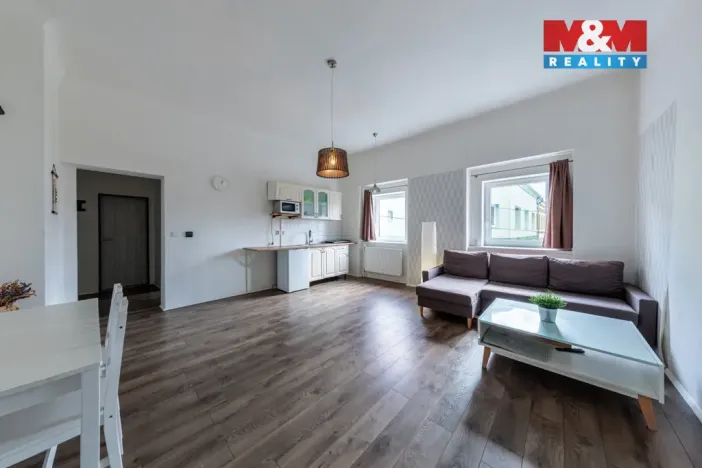 Prodej činžovního domu, Hroznětín, Mlýnská, 327 m2