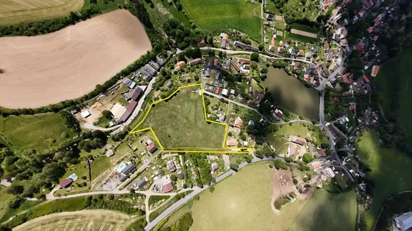 Prodej pozemku pro bydlení, Vrčeň, 13327 m2