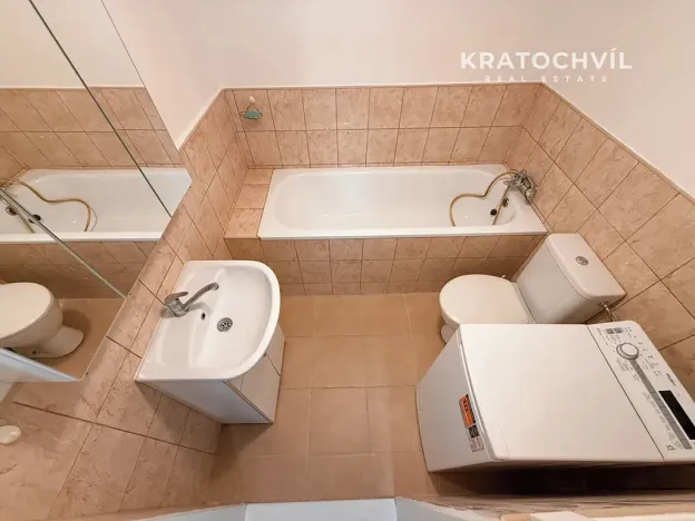 Pronájem bytu 1+kk, Kladno, Vrapická, 38 m2