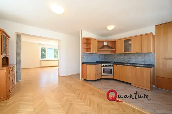Pronájem bytu 2+1, Praha - Podolí, U družstva Práce, 66 m2