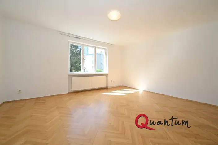Pronájem bytu 2+1, Praha - Podolí, U družstva Práce, 66 m2