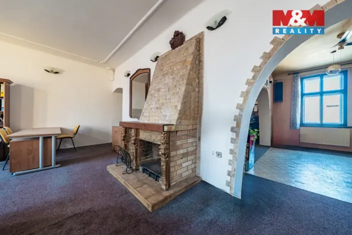 Prodej činžovního domu, Chomutov, Husova, 308 m2