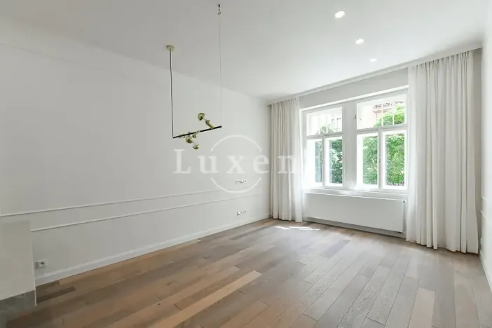 Pronájem bytu 3+kk, Praha - Vinohrady, náměstí Jiřího z Poděbrad, 92 m2