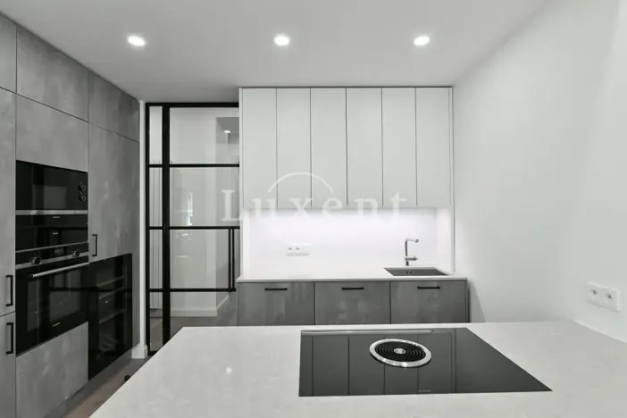 Pronájem bytu 3+kk, Praha - Vinohrady, náměstí Jiřího z Poděbrad, 92 m2