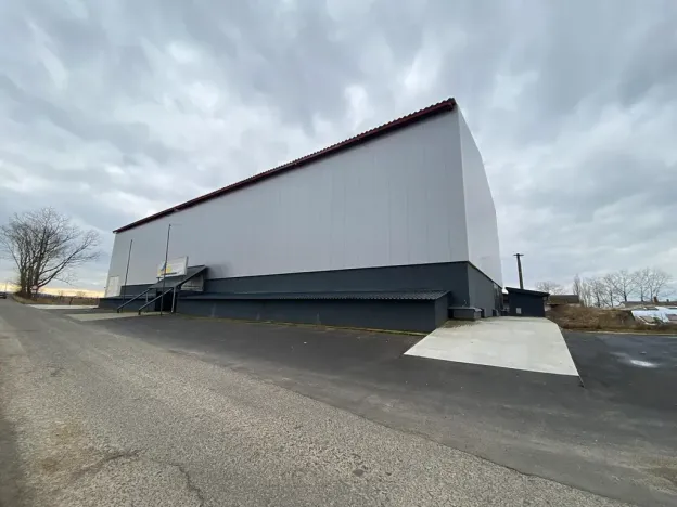 Pronájem výrobních prostor, Cheb, 1126 m2