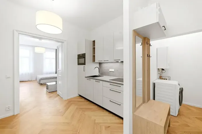Pronájem bytu 2+kk, Praha - Vinohrady, Velehradská, 44 m2