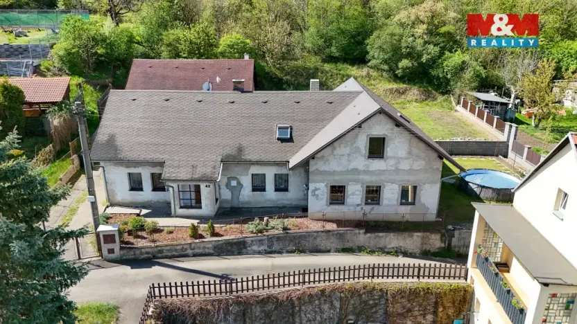 Prodej rodinného domu, Korozluky, 200 m2
