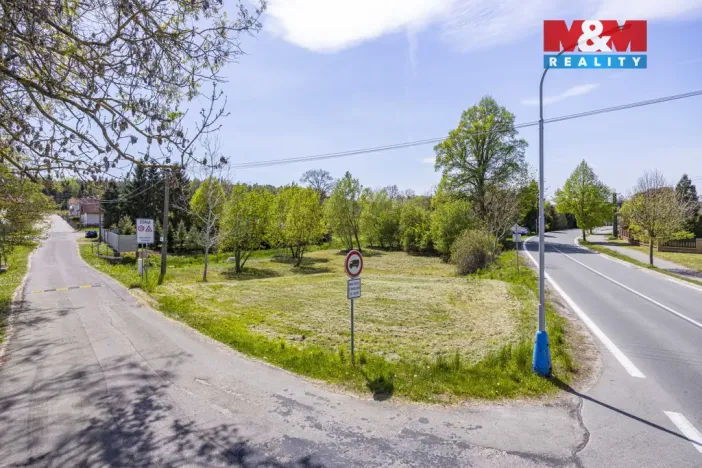 Prodej pozemku pro bydlení, Veliny, 1402 m2