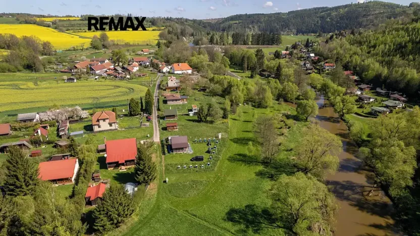 Prodej pozemku, Vlastějovice, 2100 m2
