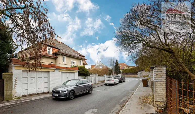 Prodej vily, Praha - Motol, U hrušky, 295 m2