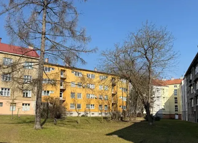 Dražba bytu 1+kk, Hranice, Nádražní, 31 m2
