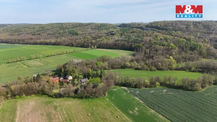 Prodej zemědělské usedlosti, Hrabyně, 214 m2