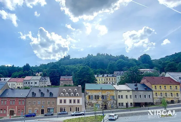 Prodej bytu 1+kk, Jáchymov, náměstí Republiky, 40 m2