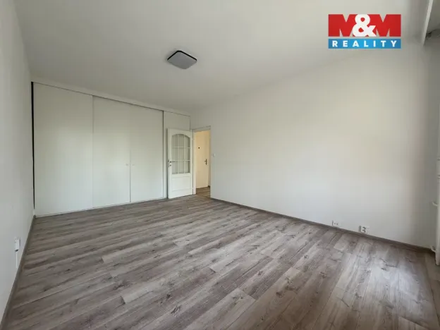 Pronájem bytu 1+1, Karviná - Ráj, Borovského, 42 m2