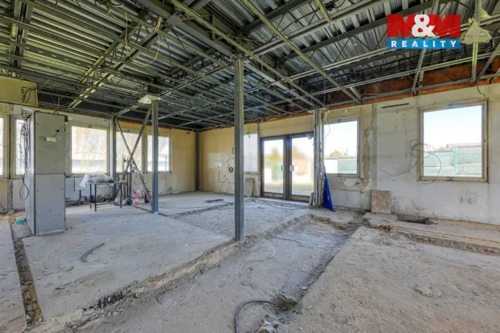 Pronájem obchodního prostoru, Stříbro, Nádražní, 700 m2