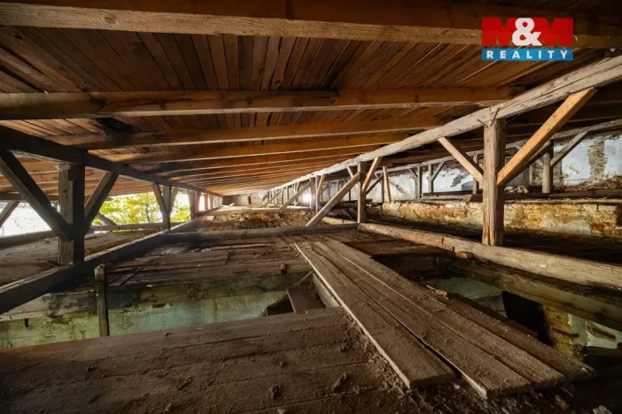 Prodej obchodního prostoru, Polička - Polička-Město, Komenského, 476 m2