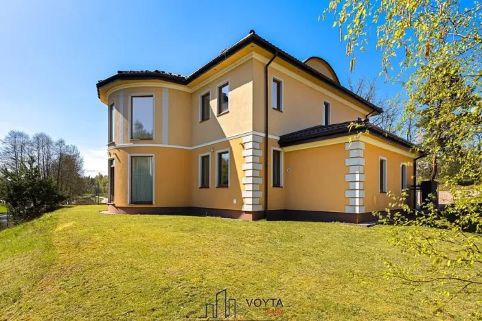 Prodej vily, Nová Role, 347 m2