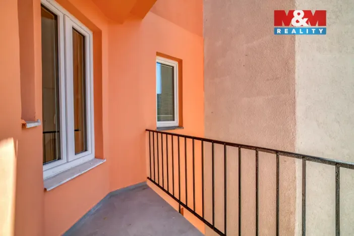 Pronájem bytu 4+1, Cheb, Májová, 121 m2