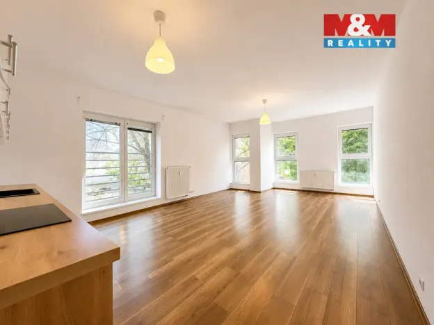 Pronájem bytu 2+kk, Lovosice, Osvoboditelů, 67 m2