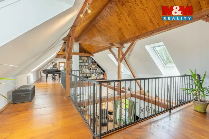 Prodej rodinného domu, Struhařov - Bořeňovice, 343 m2