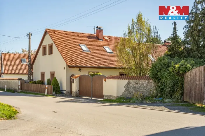 Prodej rodinného domu, Struhařov - Bořeňovice, 343 m2