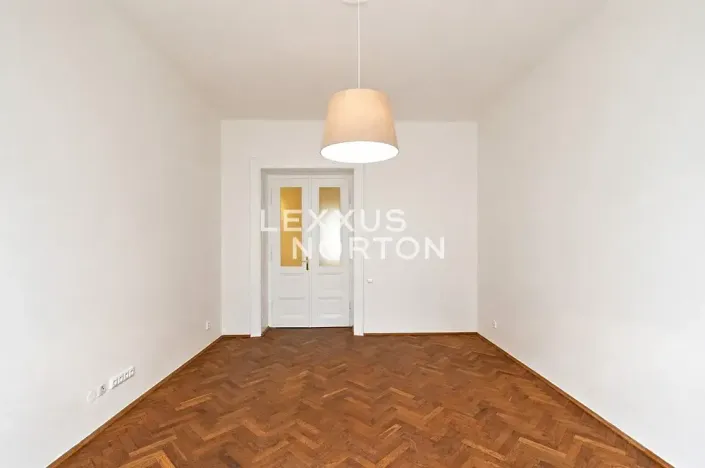 Pronájem bytu 3+kk, Praha - Vinohrady, náměstí Jiřího z Poděbrad, 93 m2