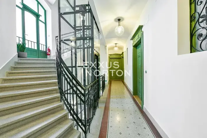 Pronájem bytu 3+kk, Praha - Vinohrady, náměstí Jiřího z Poděbrad, 93 m2