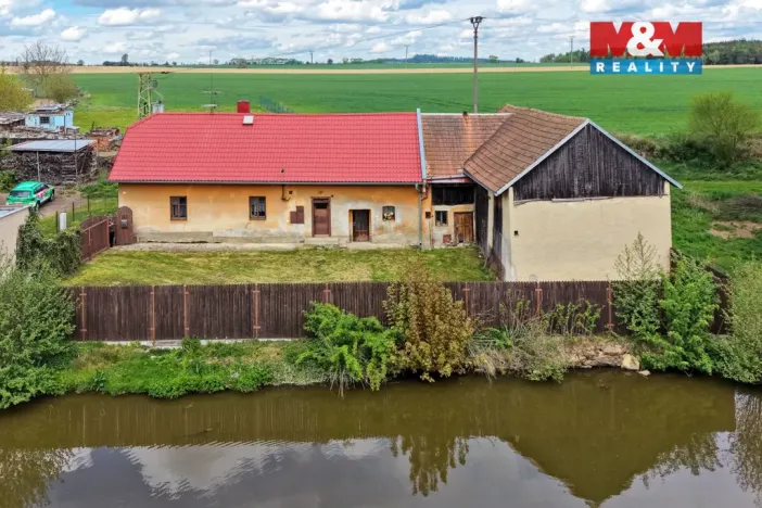 Prodej rodinného domu, Štoky - Pozovice, 45 m2