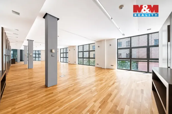 Pronájem kanceláře, Olomouc, Horní náměstí, 708 m2