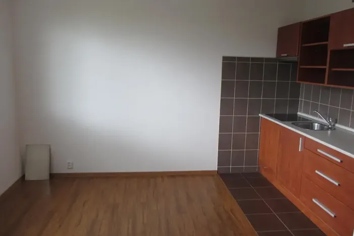 Pronájem bytu 2+kk, Teplice, Palackého, 36 m2